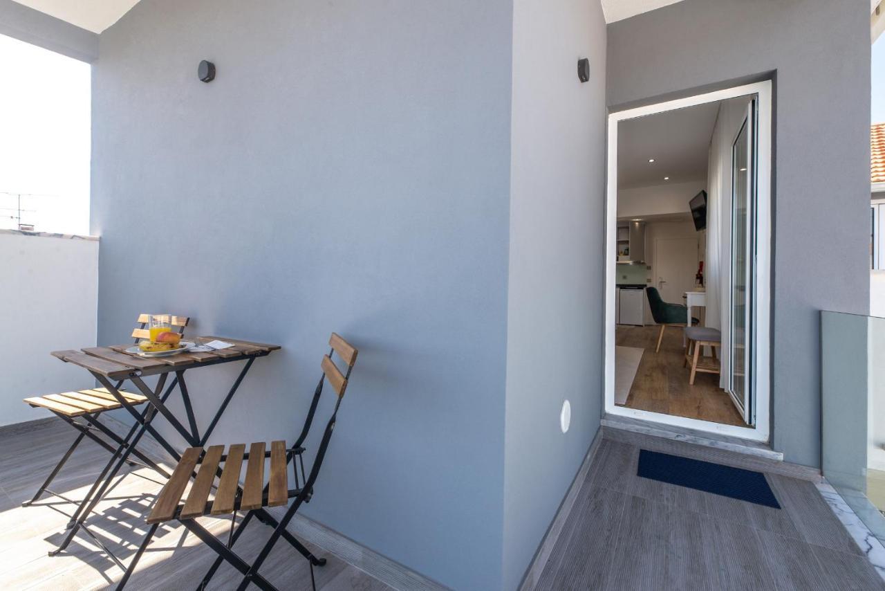 9 Quartos Alojamento Avelar Exterior photo